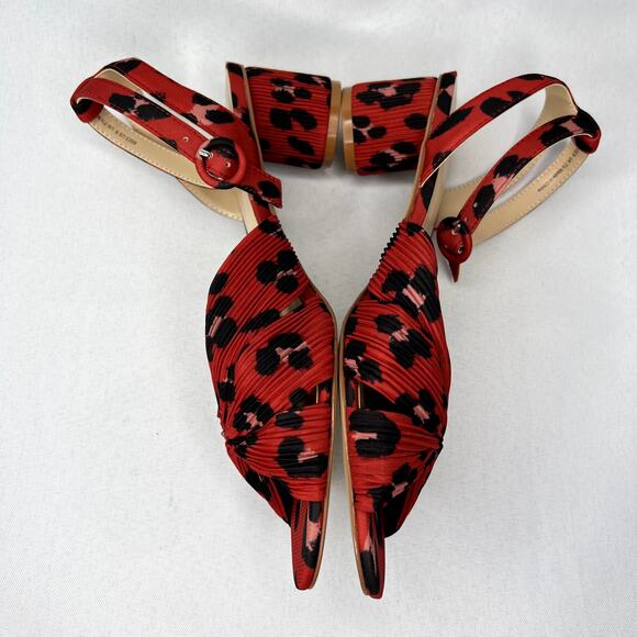 NWOB Cabi Siren Red Black Leopard Animal Print Ankle Strap Sandals Women 9 - Picture 5 of 12